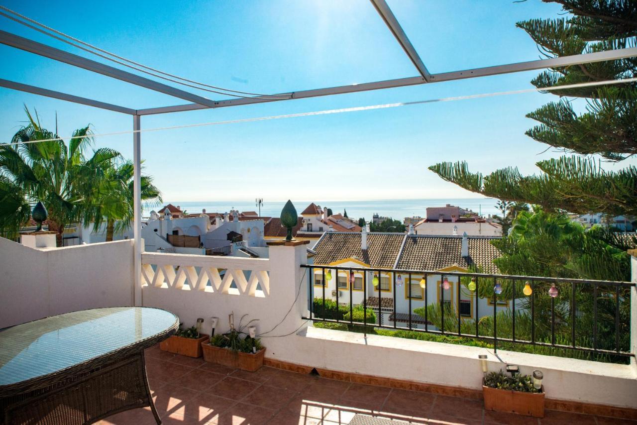 Lejlighed Atico Con Terraza - A 600 Metros De Playa La Carihuela - Piscina - Parking Gratis *